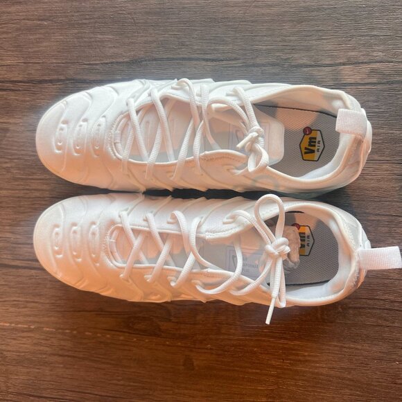Nike VaporMax Plus Shoes Size 13 - All White - Deadstock - Exclusive Find